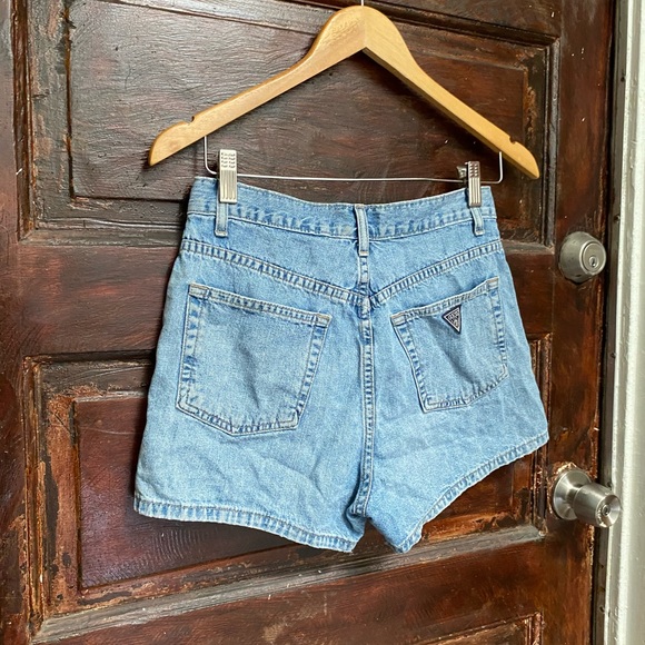 Vintage GUESS Jeans High Rise Short - Picture 6 of 7